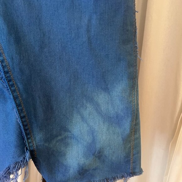 Everlane Boho Reconstructed Jean Skirt - Picture 2 of 7